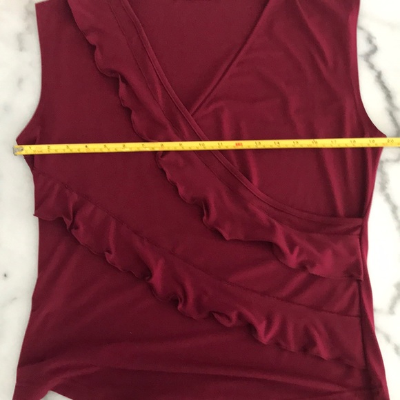 Sleeveless Ruffle Blouse - Picture 3 of 5